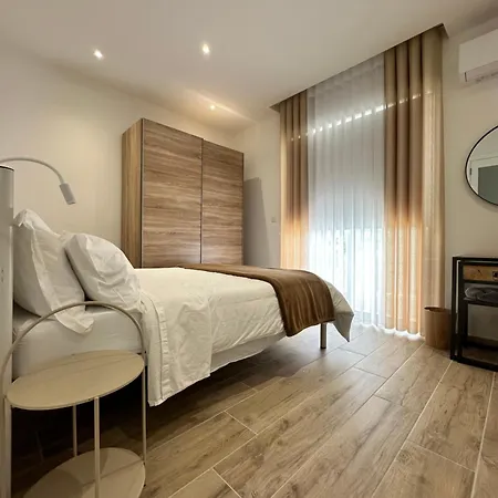 Tan-nanniet Two Bedroom *