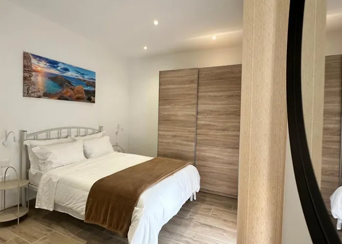 Tan-nanniet Two Bedroom