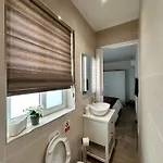 Tan-nanniet Two Bedroom * مرسلوك