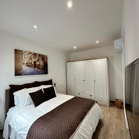 Tan-nanniet Two Bedroom *